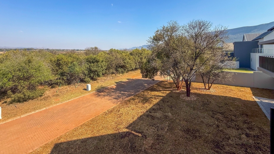 5 Bedroom Property for Sale in Leloko Lifestyle Estate North West